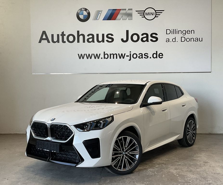 BMW X2 sDrive20i |AHK |Head-Up Display |Komfortzugan Leasing