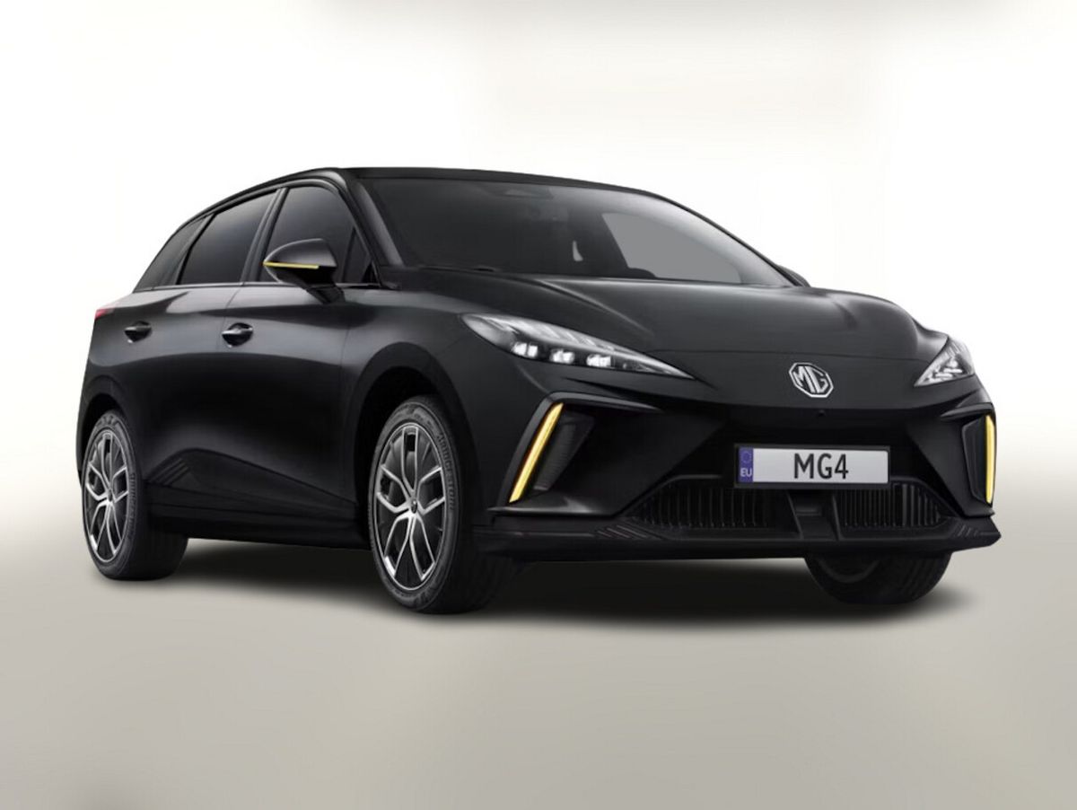 MG MG4 Luxury 77 kWh ACC Kam360 SHZ LED KeyL 18Z Finanzierung privat Auto kaufen