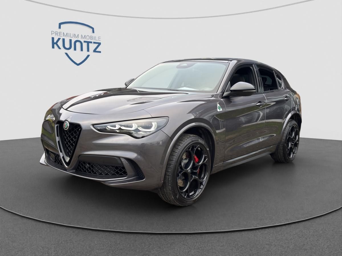 Alfa Romeo Stelvio Quadrifoglio 2.9 V6 AKRAPOVIC SOFORT VERFÜGBAR Leasing