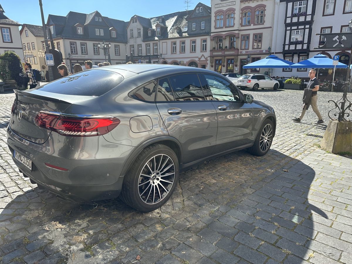 Mercedes GLC 200 Coupe AMG Styling Paket NIghtLine - ab Sofort Leasingübernahme