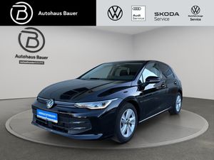 Volkswagen Golf VIII Lim. 1.5 TSI Life Soundsy LightAss ACC Auto-Abo