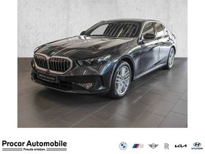 BMW 540d xDrive HUD PANO ACC AHK 360°KAM RFK NAVI