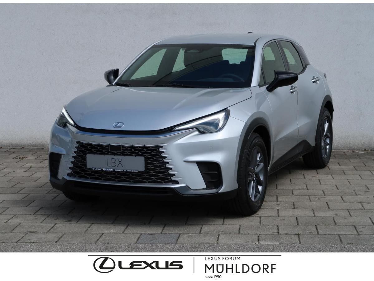 Lexus LBX Inklusive Komfort Paket Leasing