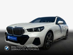 BMW 540 540d xDrive Touring Aut. M-Paket AHK LED B&W Stdhzg