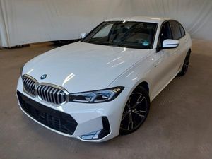 BMW 320 i Lim. "M Sport "  LC Prof, HuD, ACC, Parkass. +, AHK, uvm.