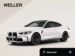 BMW M4 Competition Coupé mit M xDrive Aktion ab