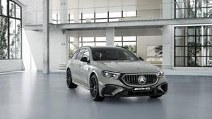 Mercedes-Benz E 53 AMG T-Modell Hybrid 0,5% Versteuerung -kurzfrisitg verfügbar- Leasing