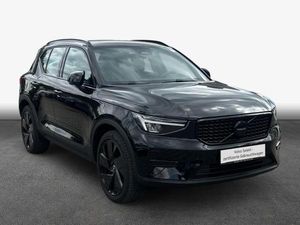 Volvo XC40 B3 Plus Black Edition😎