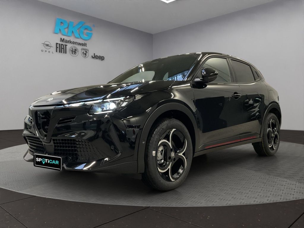 Alfa Romeo Junior Ibrida 1.2 VGT 107 kW TI Sport Paket Schi Leasing