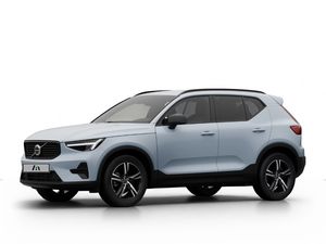 Volvo XC 40 B3 Plus Black Edition Auto-Abo