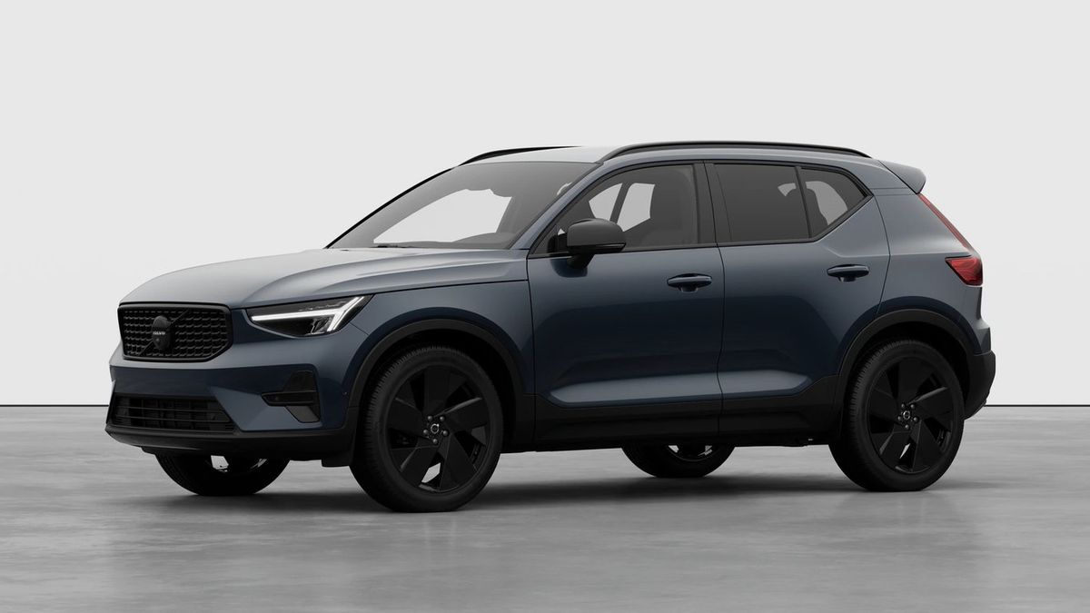 Volvo XC40 Black Edition Plus Leasing
