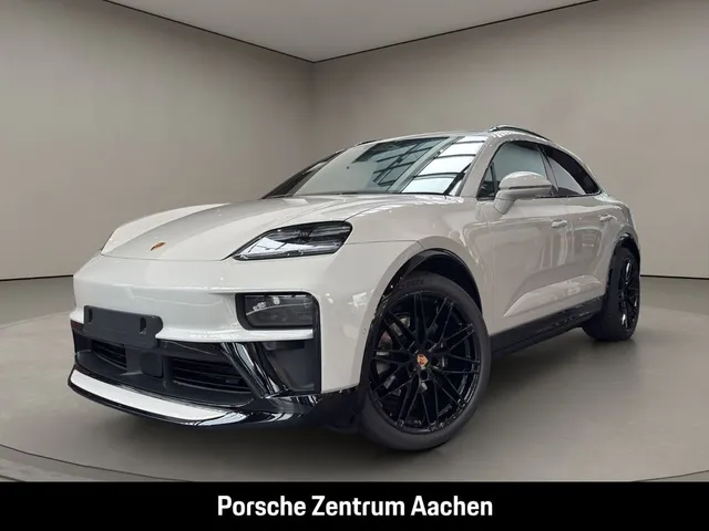 Porsche Macan 4 Head-Up Surround-View BOSE PASM 22-Zoll