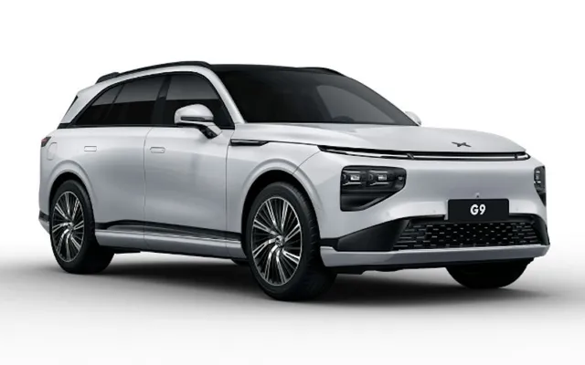 Xpeng Xpeng-g9 BEV 93,1kWh AWD Performance 5dr