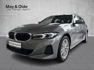 BMW 330 i xDrv Touring Navi HUD 360Kam AdapLED ACC