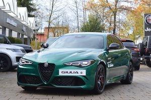 Alfa Romeo Giulia Quadrifoglio V6 2.9l 520PS/TECH-PACK/19"
