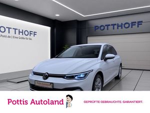 Volkswagen Golf 1.5 TSI LIFE NAVI KAMERA PDC SITZHZG
