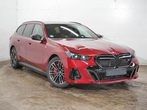 BMW i5 M60 xDrive |Glasdach |M Sportpaket Pro |Bower
