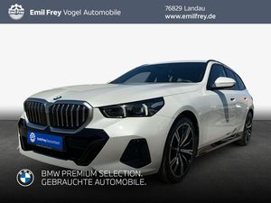 BMW 540d xDrive Touring Aut. M-Paket AHK LED B&W Std