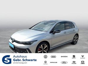 Volkswagen Golf VIII Lim. 1.5 TSI eHybrid GTE DCC AHK HuD