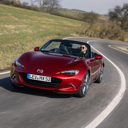 Mazda MX-5 2024 2ST 2.0L SKYACTIV-G 184 6MT RWD Exclusive-line Leasing