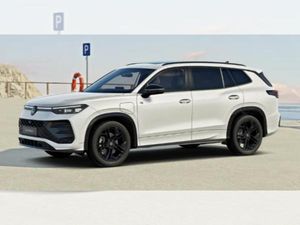 Volkswagen Tayron R-Line 1.5 eHybrid 177 PS+ 116 PS *BLACK STYLE*AHK*PANO*HD-MATRIX*LEDER*75.600€