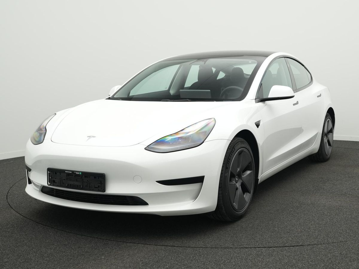 Tesla Model 3 Tesla Model 3 RWD 208kW - inkl. Haustürlieferung Leasing