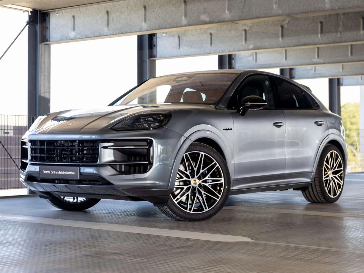 Porsche Cayenne S E-Hybrid Coupé Black Edition **AKTION!! NUR ANFRAGEN BEI 100% BESTELLABSICHT** *HA-Lenkung, 22