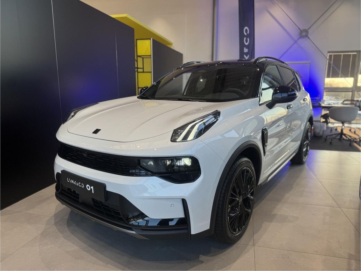 LYNK & Co 01 PHEV More/ 0,5 % Besteuerung /360°CAM/ACC/LED/PANO/SHZ+LHZ/NAVI Leasing