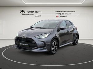 Toyota Yaris Hybrid Teamplayer Automatik Sitzheizung 116 PS metallic