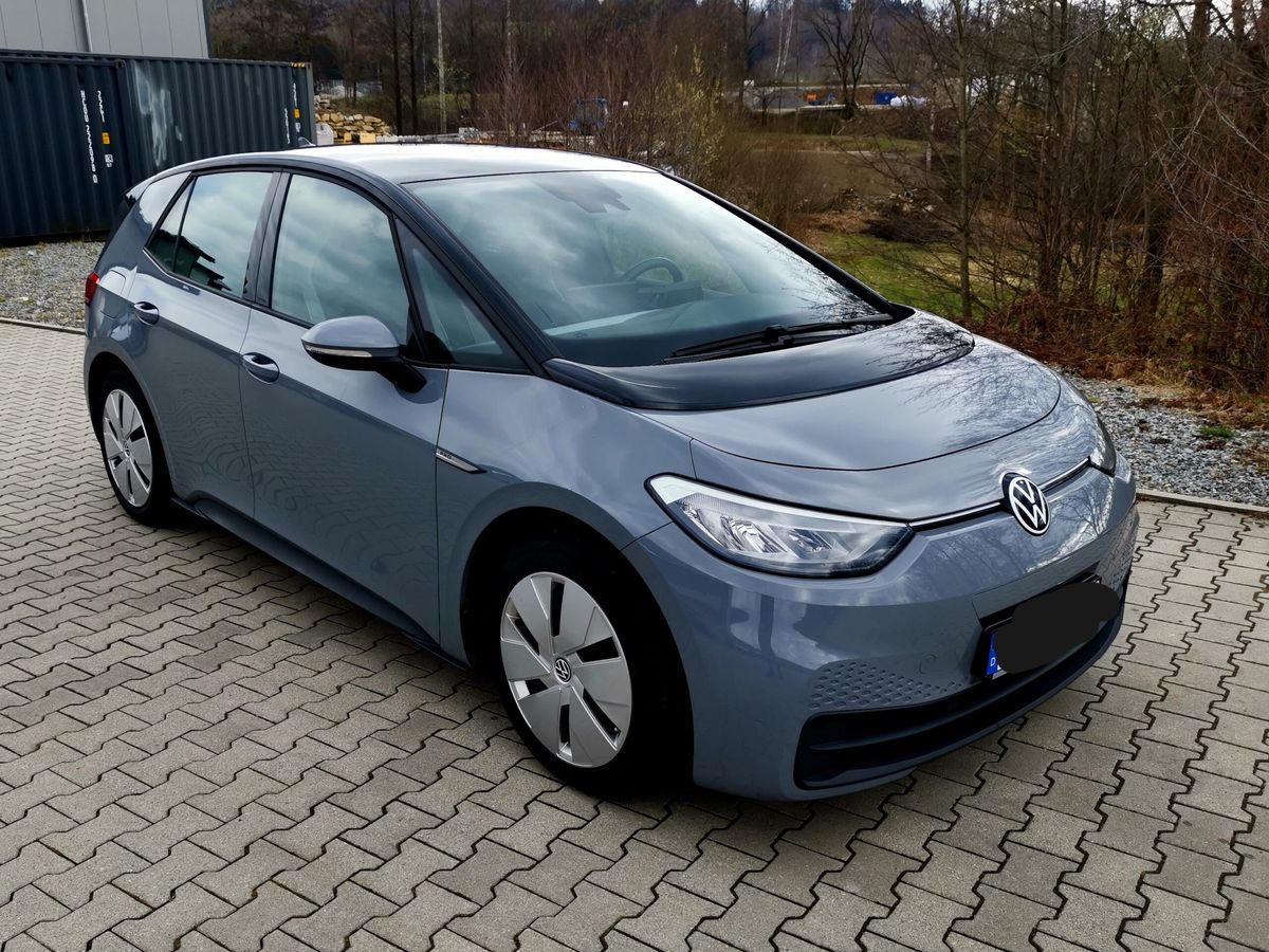 VW ID.3 Performance Pro Sport / 58kW / Leasingübernahme 232Euro Gewerbe / Massage / AHK / 8fach Leasingübernahme
