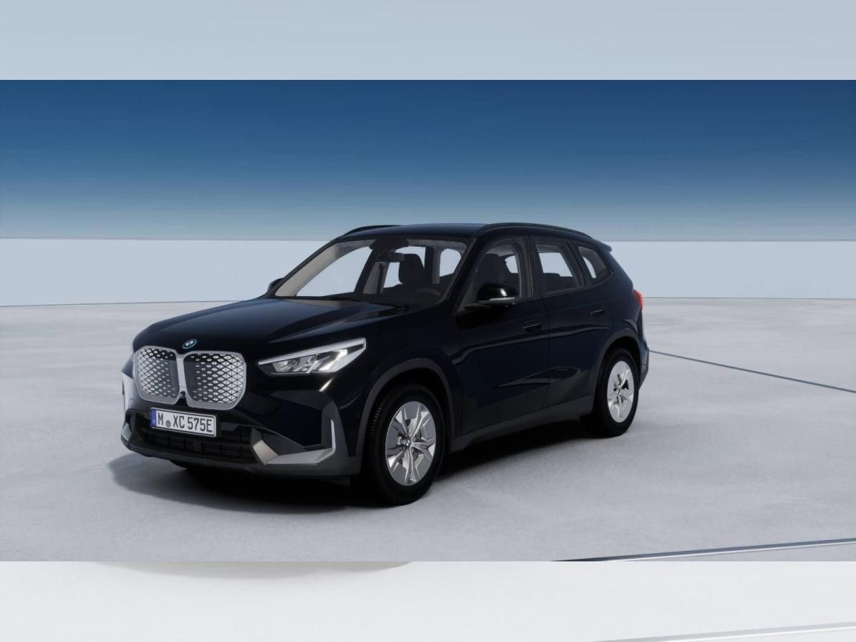 BMW iX1 eDrive20 BLACK WEEK Aktion Leasing