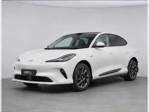 MG IM6 AWD