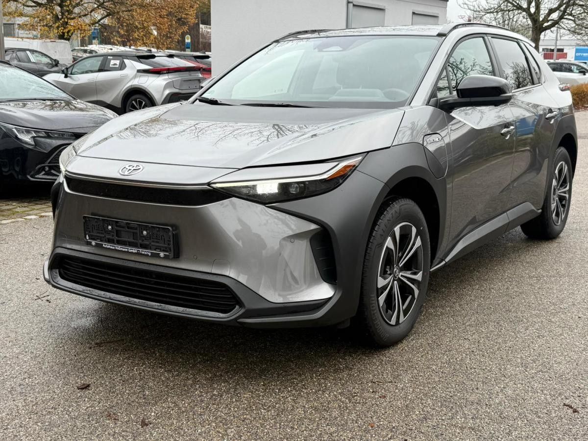 Toyota bZ4X inkl. Comfort-Paket Leasing