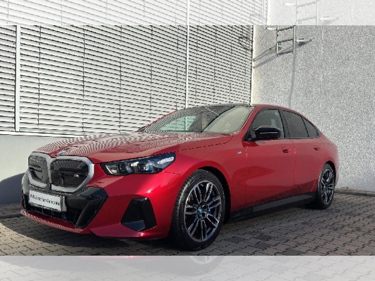 BMW i5 M60 xDrive /Pano/Autobahnassistent/B&W Leasing