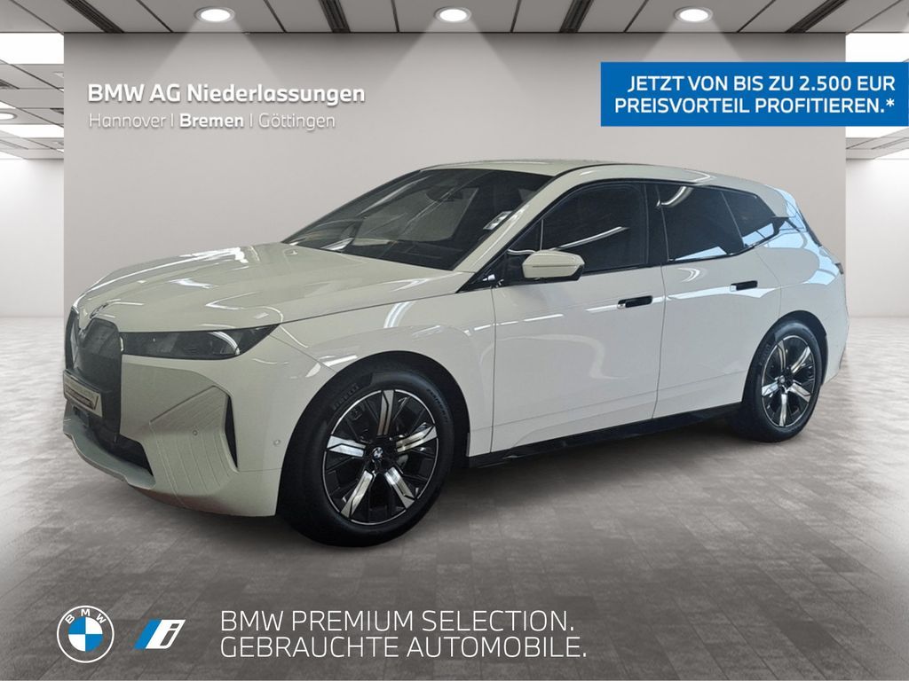 BMW iX xDrive45 AHK Driv.Assist+ Harman/K Kamera Leasing
