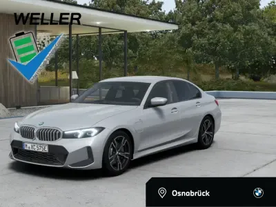 BMW 330 330e xDrive Sportpaket Bluetooth Navi LED Klima PDC el. Fenster Auto kaufen