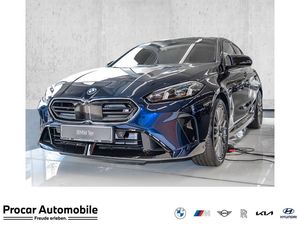 BMW M135 xDrive MTech. II + Pano + DAprof. + 19"