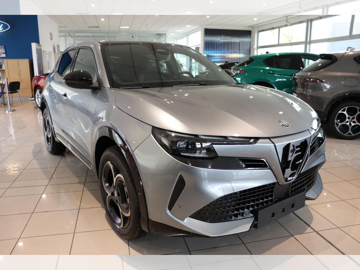 Alfa Romeo Junior Gewerbekundenaktion‼️✨Ibrida Intensa PANO 1.2 VGT 145PS✨ Leasing