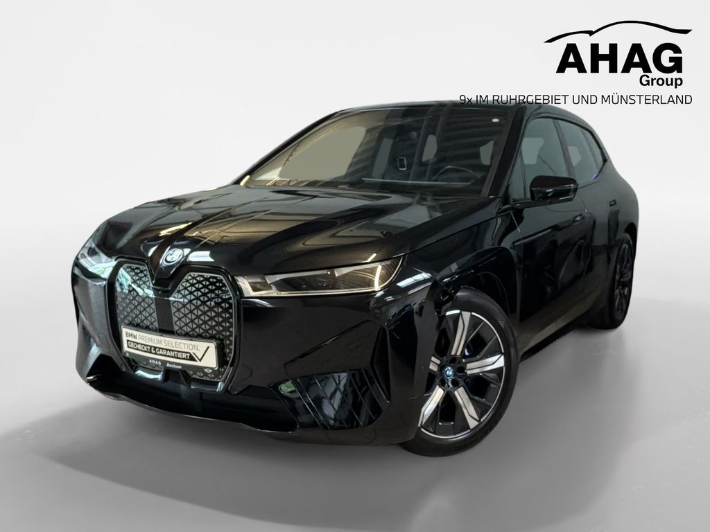 BMW iX xDrive40 Leasing