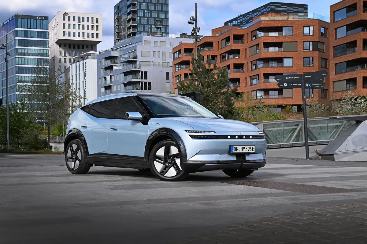 Hyundai IONIQ 3 Vehicle Model
