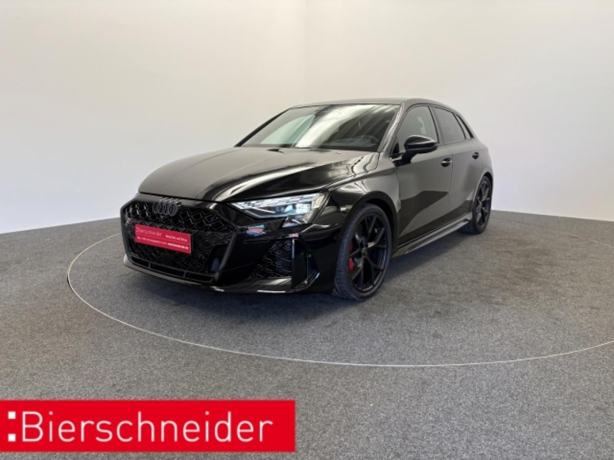 Audi RS3 Sportback GARANTIE 5J PANO HEADUP SONOS 280KMH MATRIX NAVI LEDER KEYLESS PDC+KAMERA Leasing