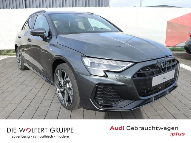 Audi A3 Sportback S line TFSI e S tronic*0,5%*AHK*ACC