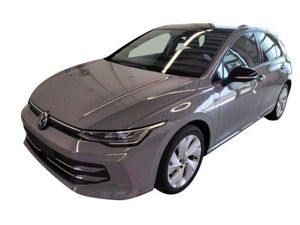 Volkswagen Golf VIII Lim. Energy 1.5 TSI eHybrid DSG - HUD Pano AHK Area View  LED Navi PDC LM Keyless