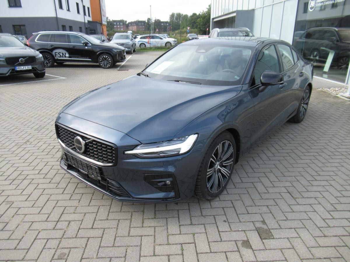 Volvo S60 B4 Plus Dark Leasing