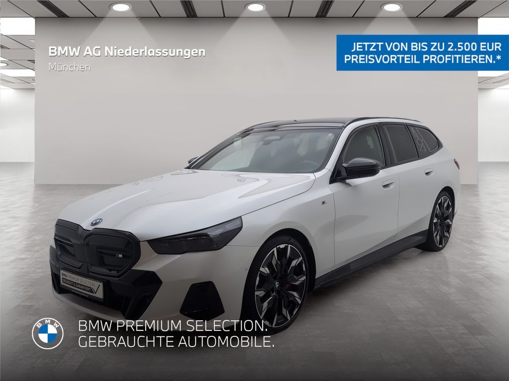 BMW i5 M60 xDrive Touring M Sport AHK Kamera LED Leasing