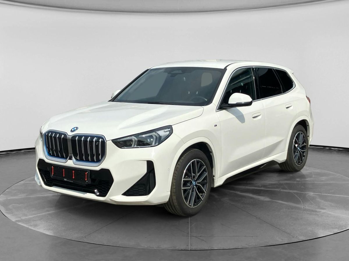 BMW iX1 xDrive M Sport 64kWh inkl. Haustürlieferung Leasing
