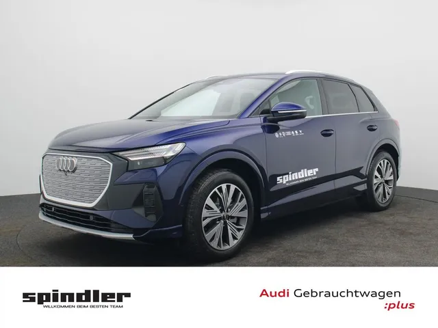 Audi Q4 e-tron 40 advanced / Navi plus, Matrix, AHK