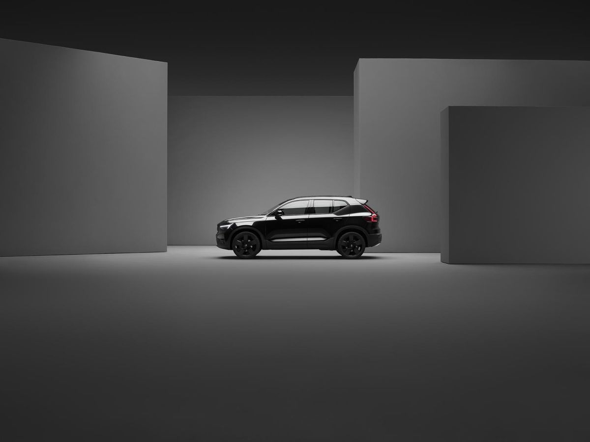 Volvo XC40 B3 Plus Black Edition DCT Leasing