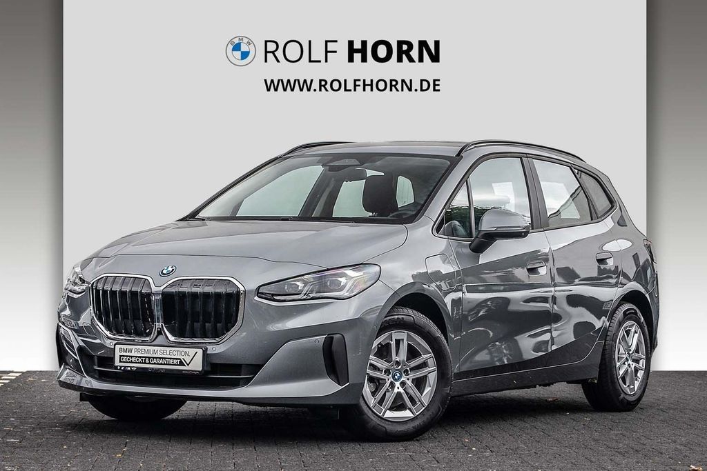 BMW 225e xDrive Active Tourer HeadUp Navi RfKam Leasing