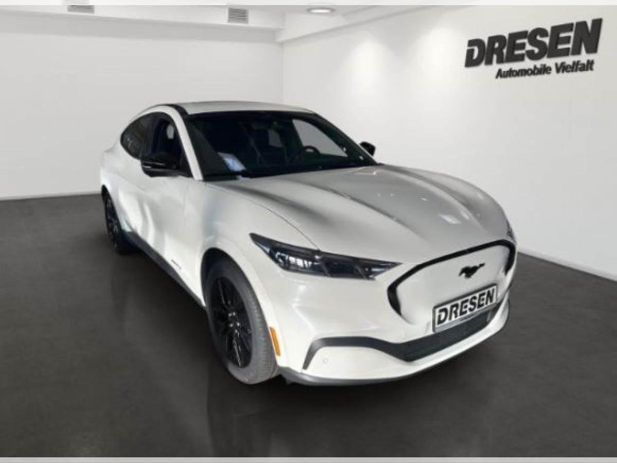 Ford Mustang Mach-E Leasing